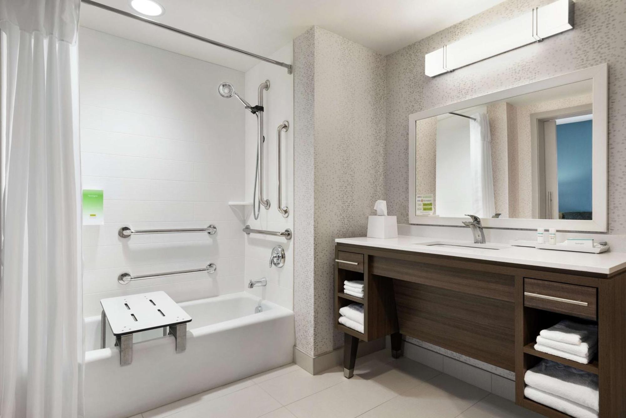 Home2 Suites By Hilton Brooklyn Park Minneapolis Eksteriør billede