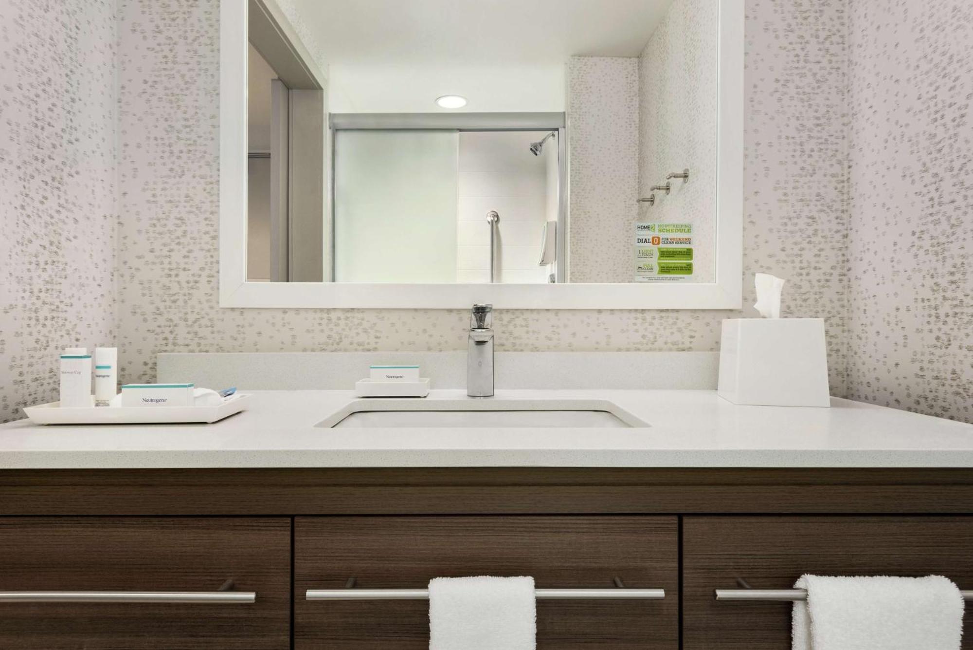 Home2 Suites By Hilton Brooklyn Park Minneapolis Eksteriør billede